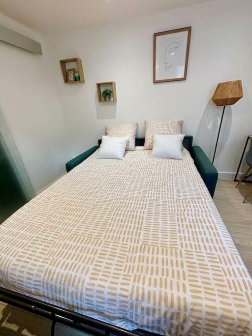 Apartamento L'Escobar Troyen Troyes Exterior foto